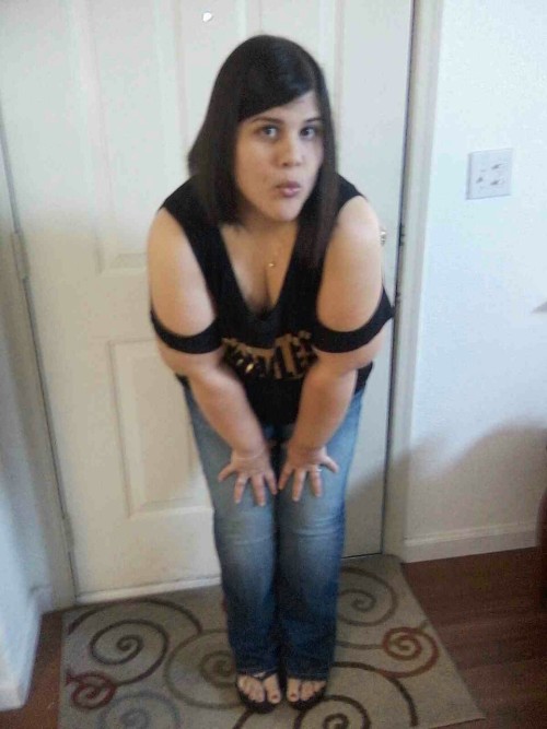 txlatinalover915:  Good looking Submission!!! 