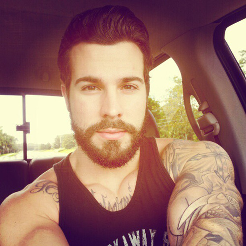 muscle-love:  Justin C Reed