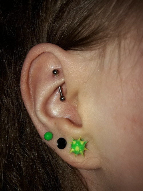 Here we go with my ear update :) Since 23rd of September I’ve got two upper lobes and rook! Le