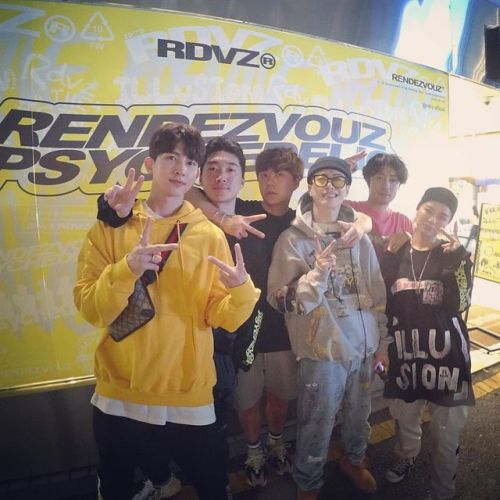 mbkupdates: Kiseop Instagram Update 190909 with Feeldog / Jun and friends