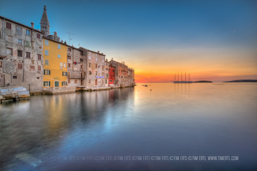 #271 Spot the 5 masted Royal Clipper sailing into sunset in Rovinj.Photo by Tim Ertl