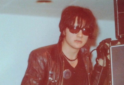 honkytonk-horror:Baby goth Dave (◕‿◕✿)george-spiggott