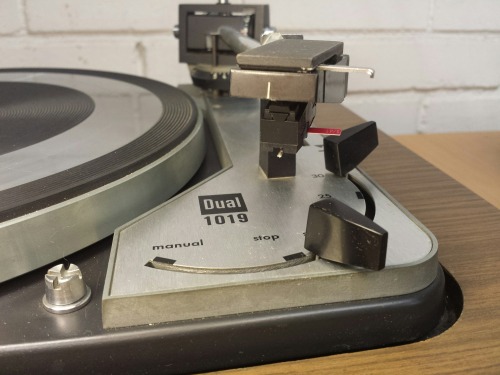 Dual 1019 Four Speed Fully Automatic Idler Drive Turntable, 1965