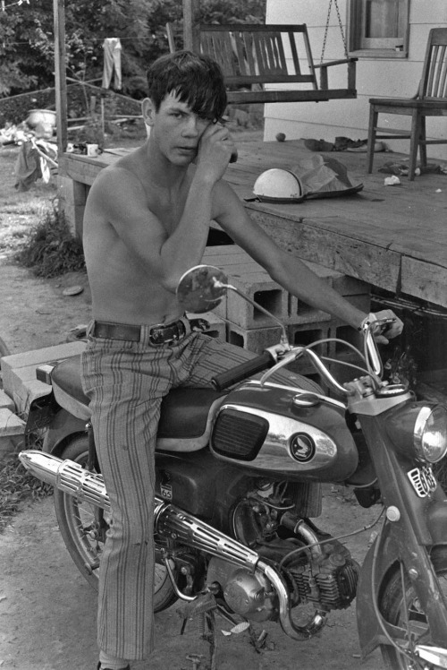 joeinct:Young Man on Motorcycle, Kentucky, Photo by William Gedney, 1972