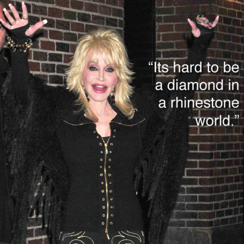 avianna: tellmeoflegends: optimysticals: vageena33: My Queen. I do love Dolly. Here in Tennessee, Do