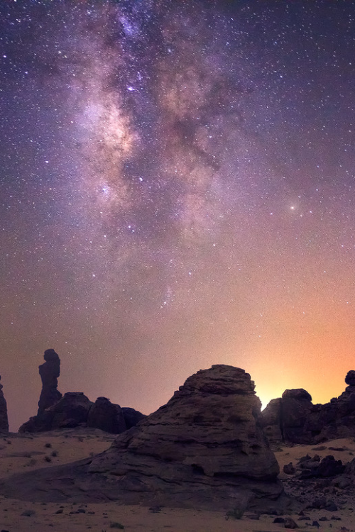 sundxwn: milky way by abdullah alsalem