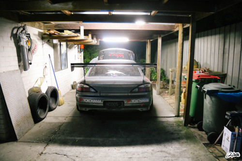 happinessbythekilowatts: Quick cruise with some mates after sundown tonight, Aidan’s crazy race-car 