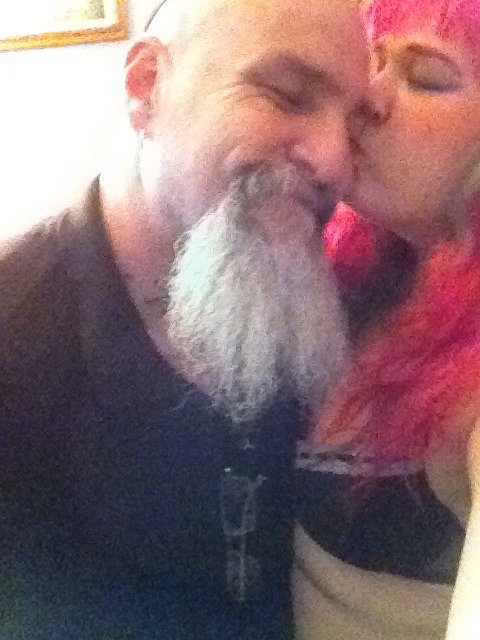 cricketrosethorn:  Me and my wonderful Papa! Mussed hair and bright smiles, happy girls and happy Daddies!
