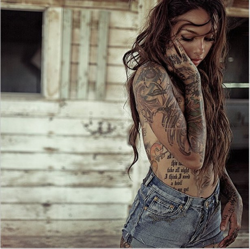 hot-tattoo-girls:  http://hot-tattoo-girls.tumblr.com
