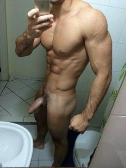 freakmuscle:  (via HOT LATINO 47092 - MyMuscleVideo)