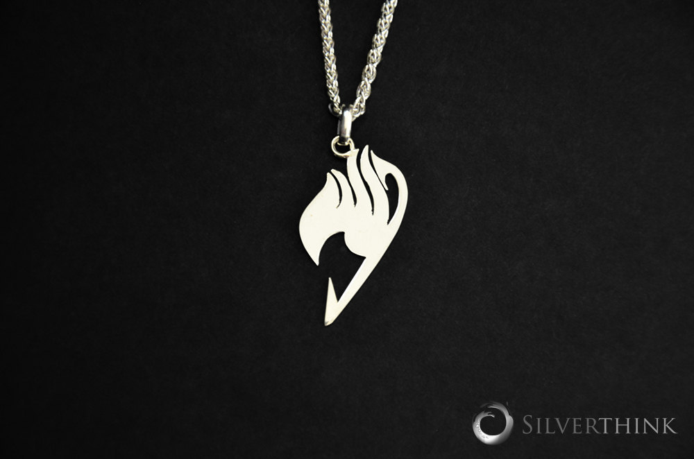 geek-studio:  Silverthink Jewelry creates fandom themed necklaces, earrings, bracelets,