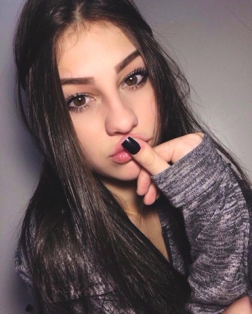 http://streetgrl.tumblr.com/post/160126871172