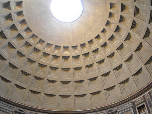 Oculus, Pantheon, Roma, 2009.