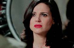 saraselizondo:  Regina Mills in 4x07 “The Snow Queen”. 