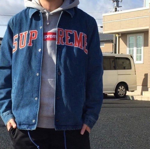 nahuu-cofcof:Supreme modo invernal ❄️
