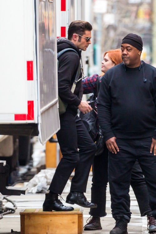 Zendaya &amp; Zac Efron - Seen On Location In New York City For Their Movie &lsquo;The Great