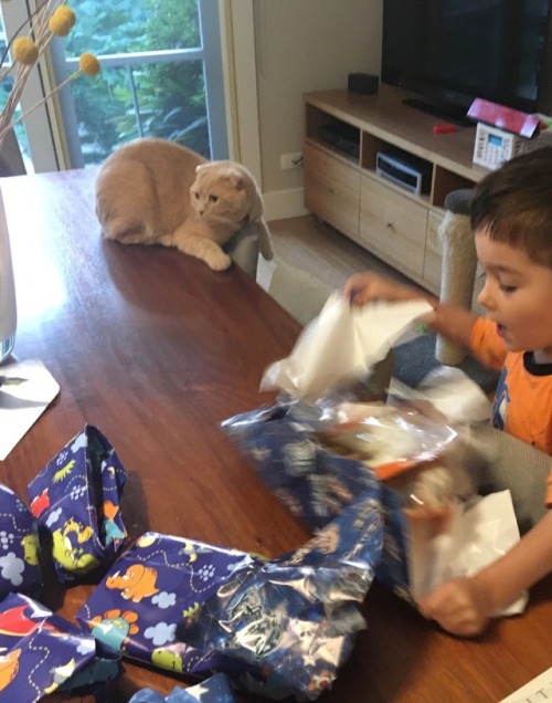 Don’t be THAT person who takes over someone’s birthday party&hellip;