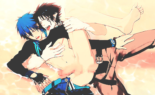 envy-and-pride:   envy-and-pride:  DRAMAtical Murder :Â Beach scene // Aoba x Ren