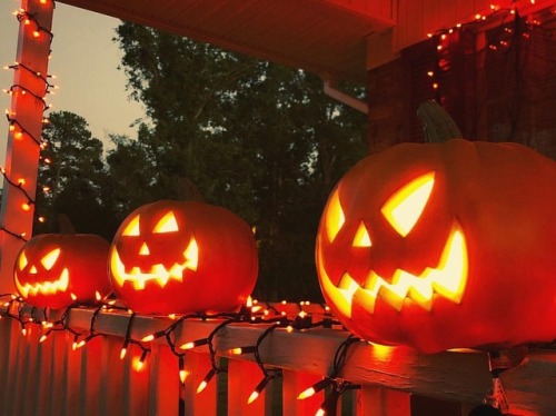 briarwitch132: Walters 2017 Halloween Preview. This is going to be the best I’ve ever done #ha