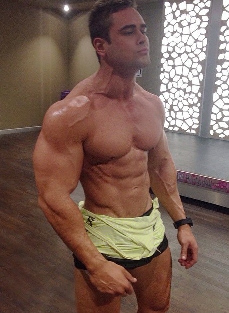 mitos:  lincolnwebley: Scott Richards