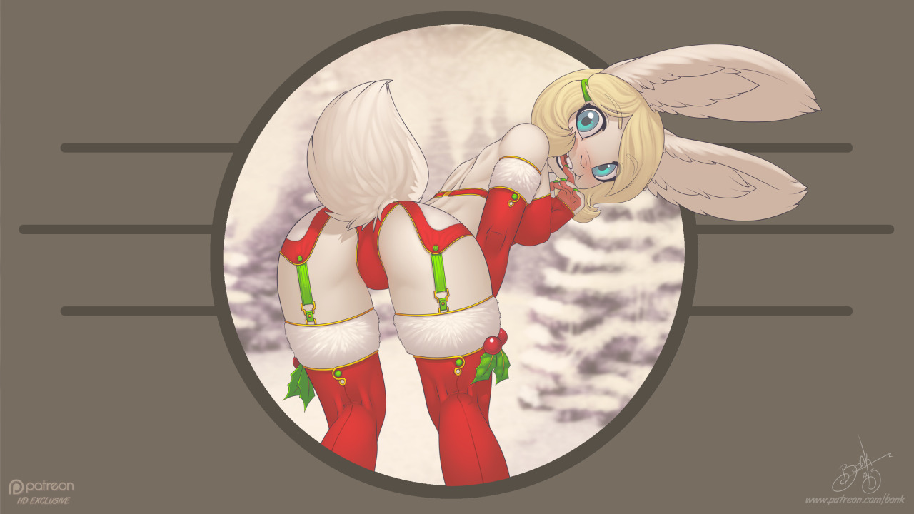 bonksart:  Happy holidays everyone!  This is Phixyl and she got all dolled up for