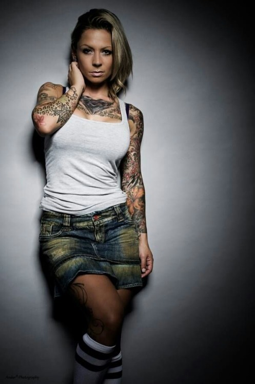 ilovetattoogirls