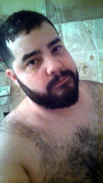 sepdxbear:  joeysport:  Friday Shower Selfie!   //  