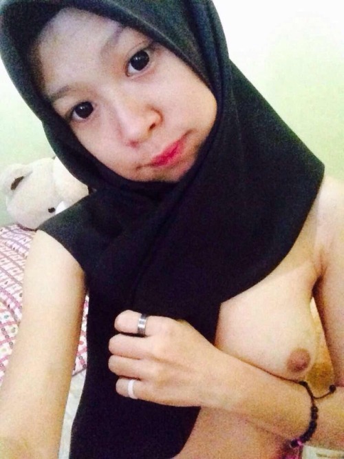 darksidenaughtyboyz: awek kedah..