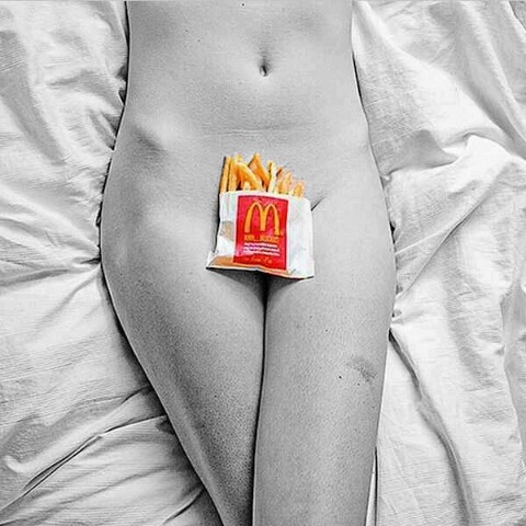 fancycolorart: Nude babe Mcd kitty cover fries