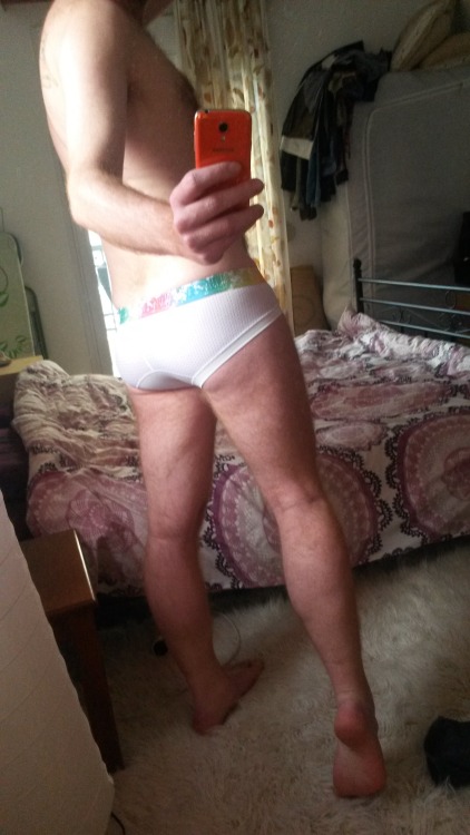 XXX kamuigr:  I treated my self to new underwear. photo