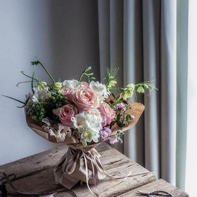 https://www.instagram.com/toile_blanche/