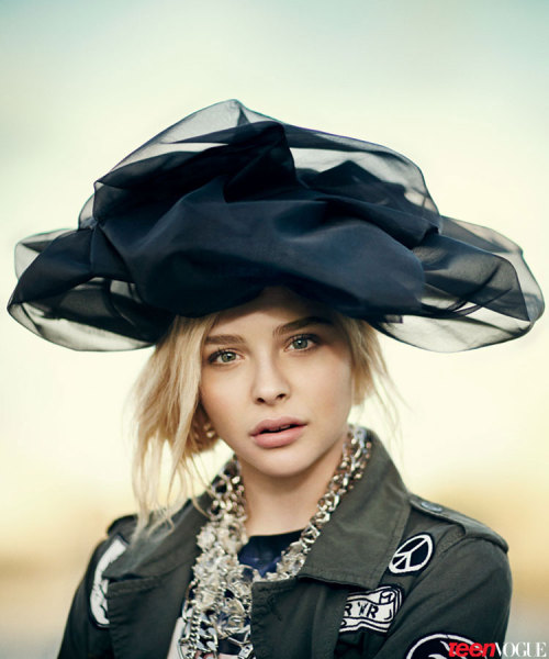suicideblonde:  Chloe Moretz photographed by Boo George for Teen Vogue, March 2013 