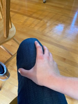testosteronebutch-moved-deactiv:testosteronebutch-moved-deactiv:I love catching women staring at my hands. It’s like, yes, I do this for you and only you. 😏💕For the fans of dyke hands 👀(Please excuse my slippers)