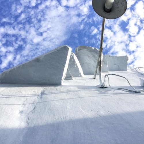 Climb #tinos #tinosisland #mytinos #tinosme #onthewall #cycladesislands #cyclades_addicted #cycladi