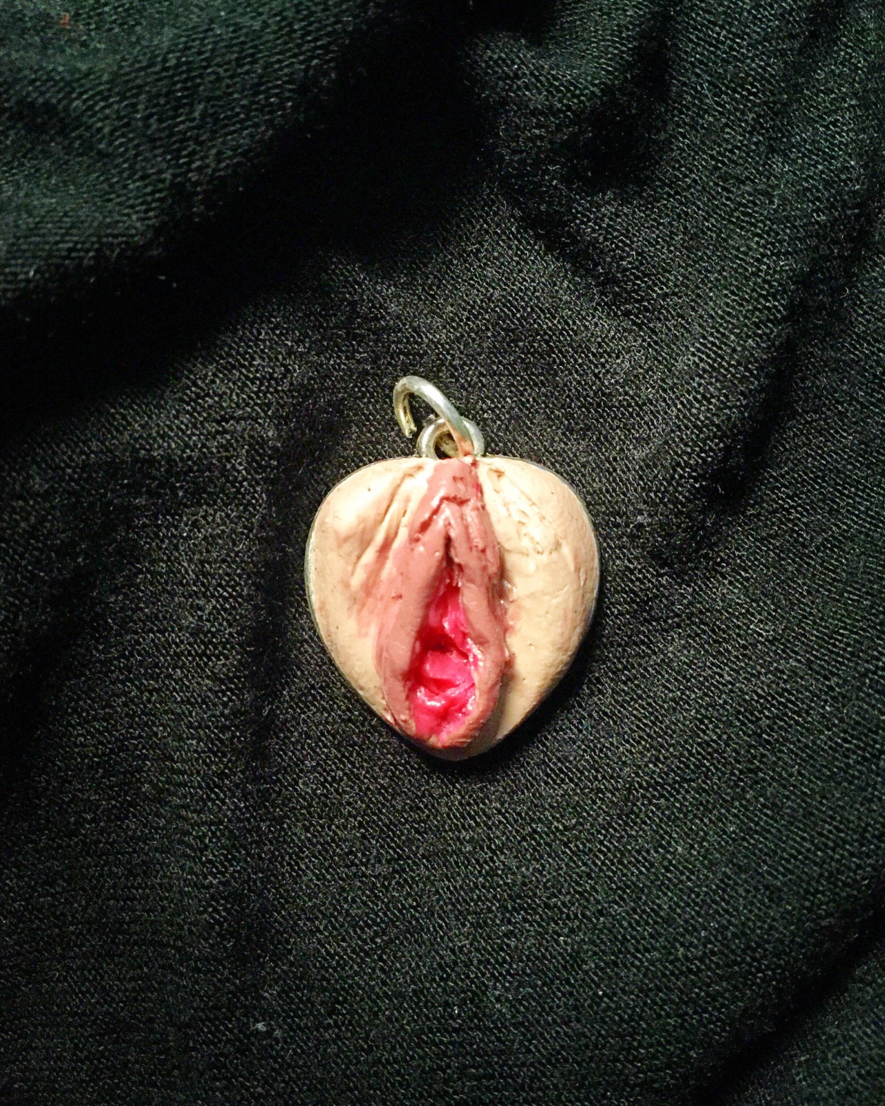xxxfun-filledxxx:  Stretch pussy charms and custom erotic mini sculptures for sale