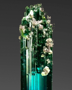 ggeology:    Indicolite // Santa Rosa Mine,