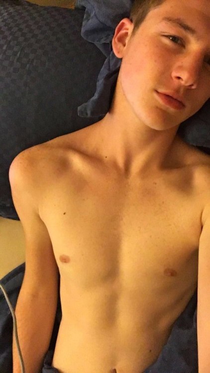 https://horniboisteenbois.tumblr.com/post/166601257715