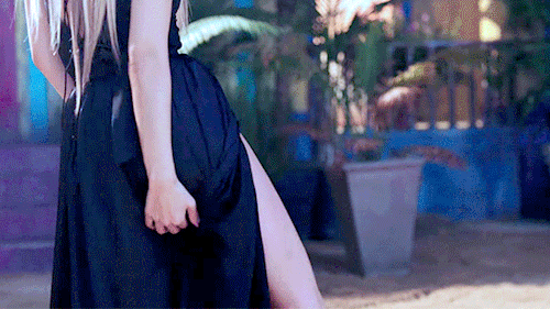 Hot Summer Fashion on Mamamoo&rsquo;s new MV - Check it out!