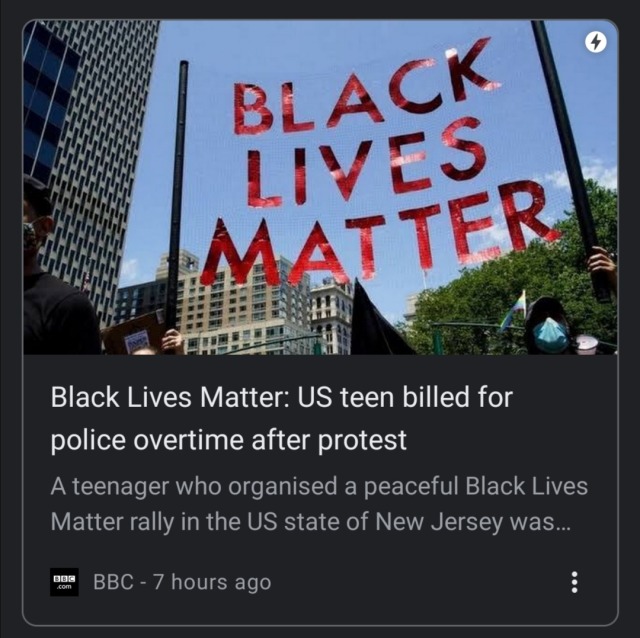 anarcho-gunman:autumngracy:It’s official, folks! We’re living in a cyberpunk dystopia!!  ☠️