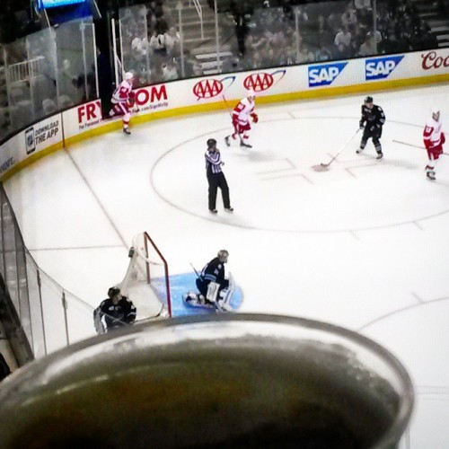 Here’s to the #goalie! #hockey #gosharks #sanjosesharks vs #detroitredwings #redwings #cheers #toast #beer #holdmybeer #sports #sanjose #sharks