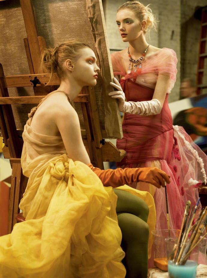 black-is-no-colour: Vogue US March 2006, Editorial “Strokes of Genius”. Left: