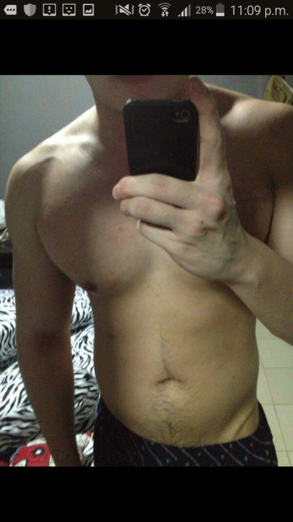 emolittlekid: [Fan Submission] Garry Yishun Top Flex