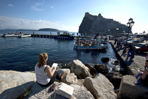 Siamo Ancora Ad Ischia Per Il VI Workshop Napoletano Degli Urban Sketchers. Difficile Trovare Un Luogo