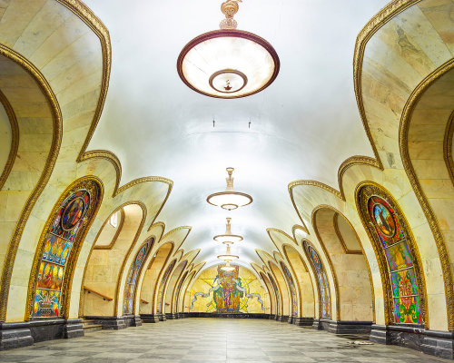 blue-voids:  David Burdeny - Russia: A Bright Future, 2015 