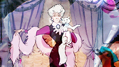 animationdisney:  caramelcheese:  Lady Adelaide Bonfamille.  ºoº  Imagine how she looked when she was young O _O