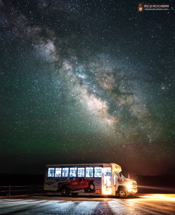 enb0y:  just–space:  Galactic Bus  Photo