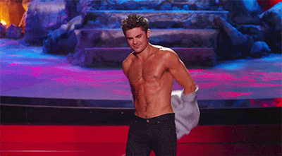 alekzmx:  savemyfuckinglife:  + ZAC shirtless moments ;)  Happy Birthday to our babe 