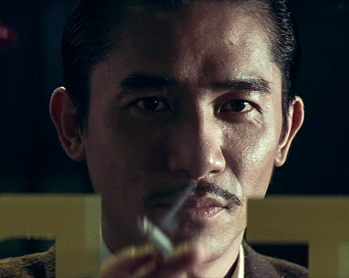 dailyflicks:Love is all a matter of timing. It’s no good meeting the right person