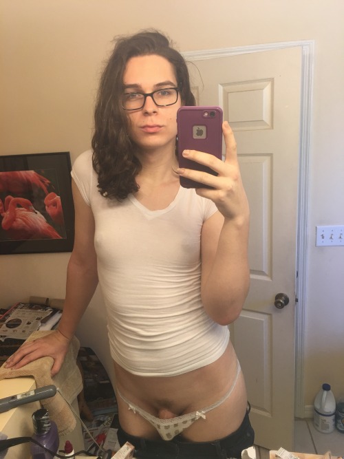 tallella:  classic stoner, wearing pineapple panties