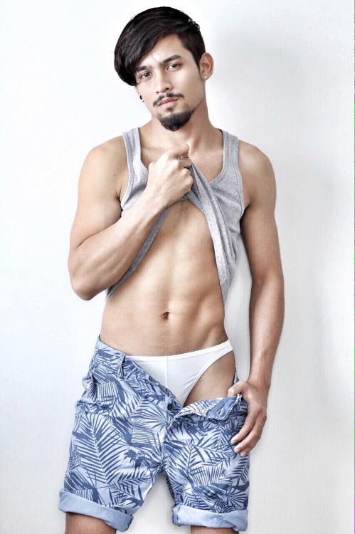 yukata1997:  thairocky:  Thai Men  น่ารักเน๊าะ